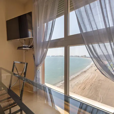 Apartment Punta Cormoran By Interhome *